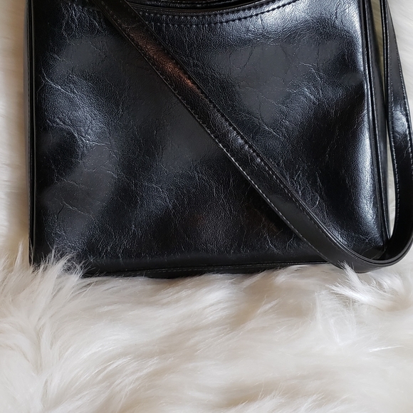 Purse - Picture 2 of 10